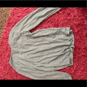 Comfortable sweater shirt!